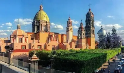 empresa de alquiler de andamios en Celaya